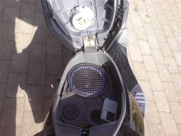 PGO Dr. Big - Black & White billede 19