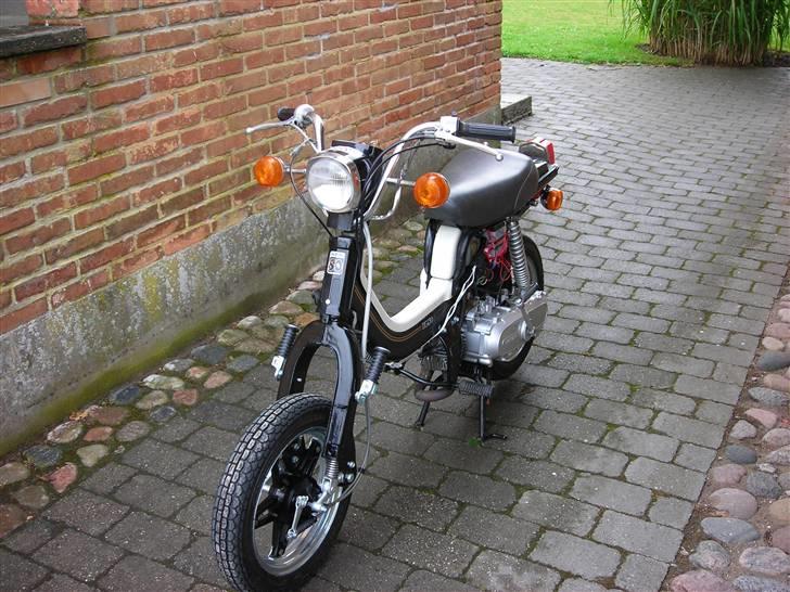 Suzuki FZ50  billede 1