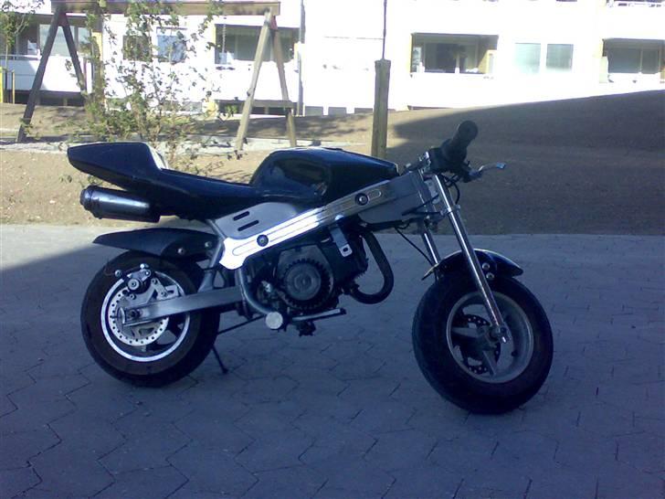 MiniBike pocketbike billede 3