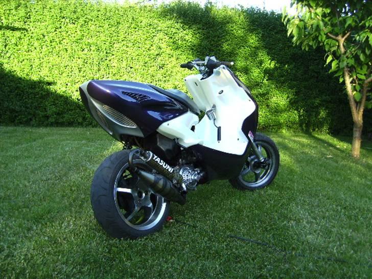 Yamaha Aerox SAVNER DEN!!!!!!!   billede 1