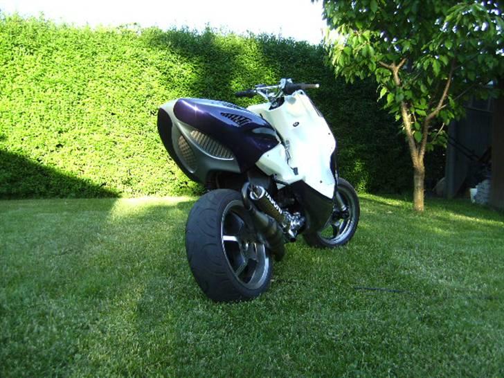 Yamaha Aerox SAVNER DEN!!!!!!!   billede 10