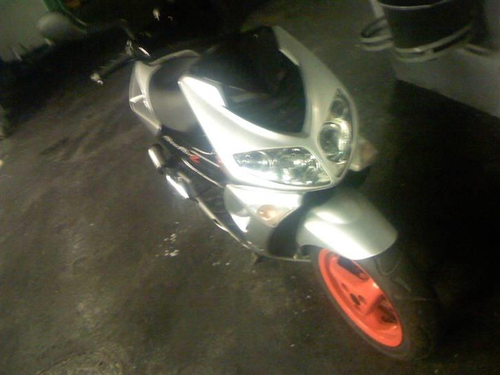 Peugeot Speedfight 2 SOLGT! billede 3