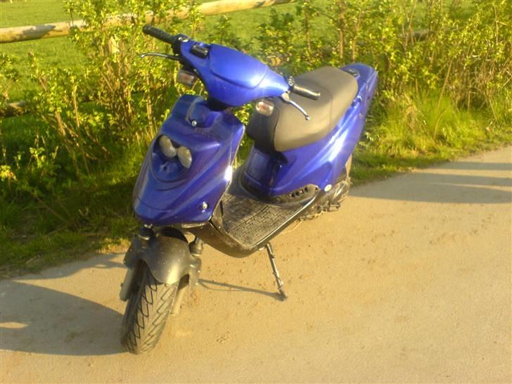 PGO Hot 50 (lotte) - Lotte billede 10