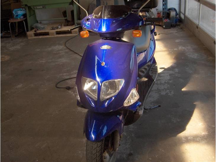 {{currentPhoto.altText}} billede {{currentPhoto.number}}