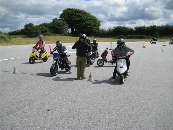 Suzuki Street™ // Solgt! :') - Nicolai VS Nicolaj  billede 14