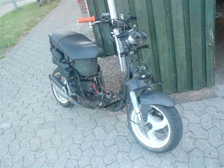 Piaggio Nrg Mc3 - som den står nu :b billede 7