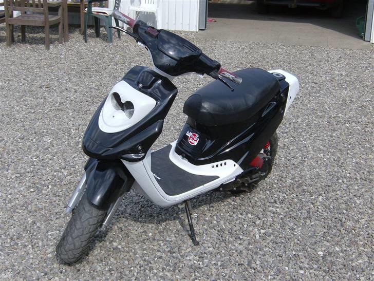 PGO hot 50 billede 2