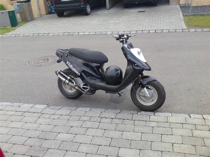 PGO hot 50 - vildbassen:D billede 2