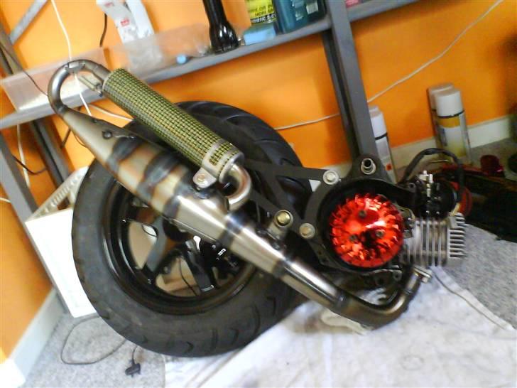 Yamaha Jog R STJÅLET - Min motor - Færdiglavet den 11-6-2008 billede 2