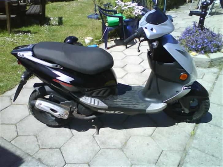 PGO Dr. Big  SOLGT  900 ,- billede 7