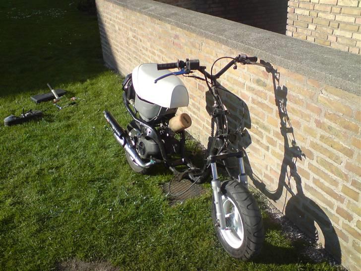 Yamaha jog|solgt billede 1