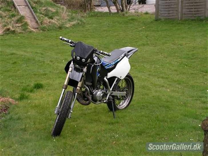 Suzuki smx  SOLGT - inden procjektet gik i gang :) billede 1