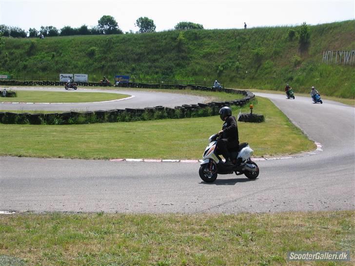 Piaggio Zip SP SOLGT! billede 7