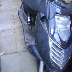 Aprilia sonic solgt for 3000 kr 