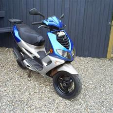 Peugeot SpeedFight LC (SOLGT)