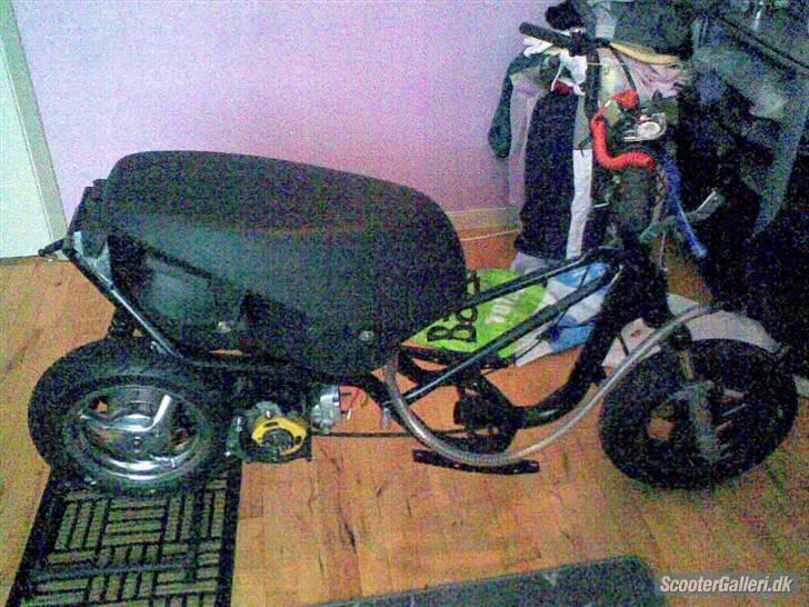 Aprilia Team speed2 - SOLGT! billede 2