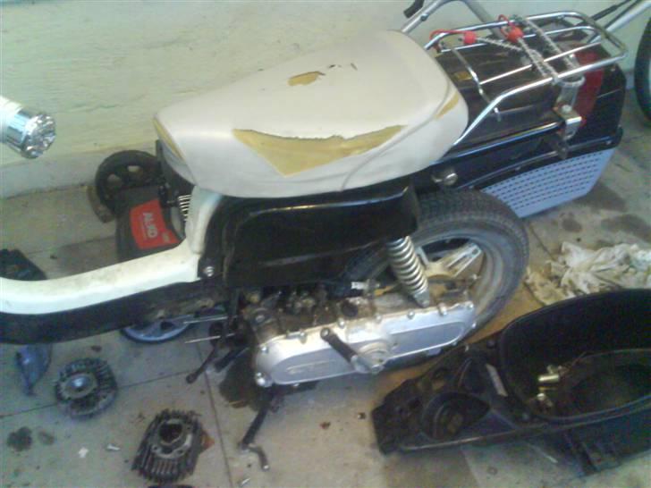 Suzuki fz 50 solgt billede 2