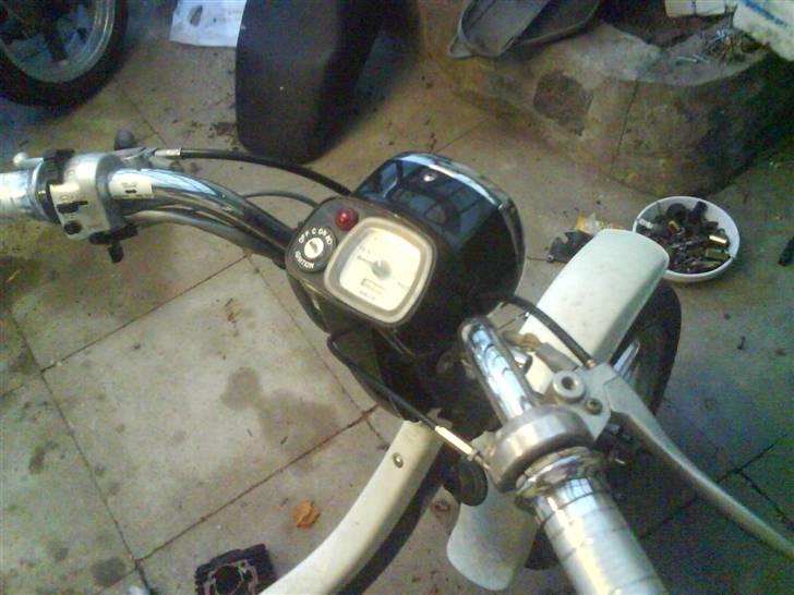 Suzuki fz 50 solgt billede 4