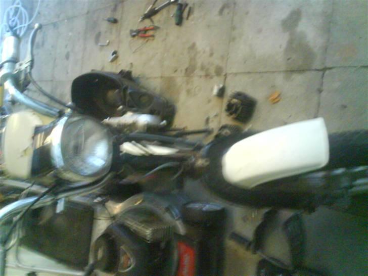 Suzuki fz 50 solgt billede 5