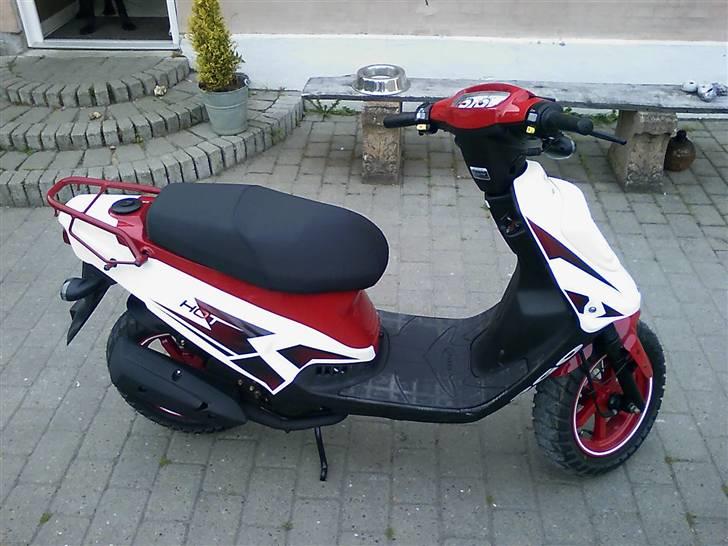 PGO hot 50 billede 2