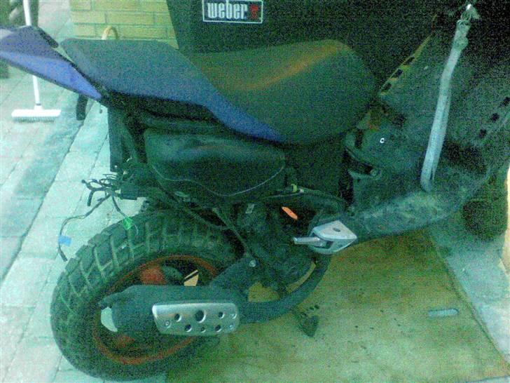 Peugeot speedfight2 LC dd   Solgt billede 9