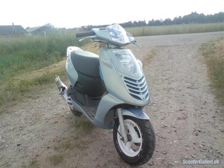 Aprilia sonic SOLGT billede 3