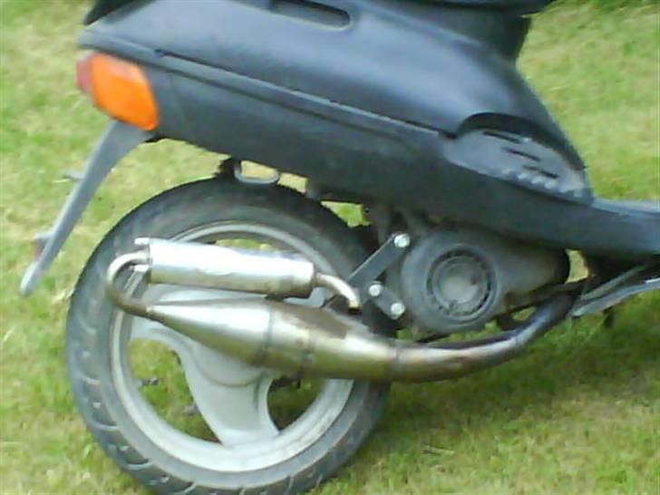 Adly jet 50  billede 2