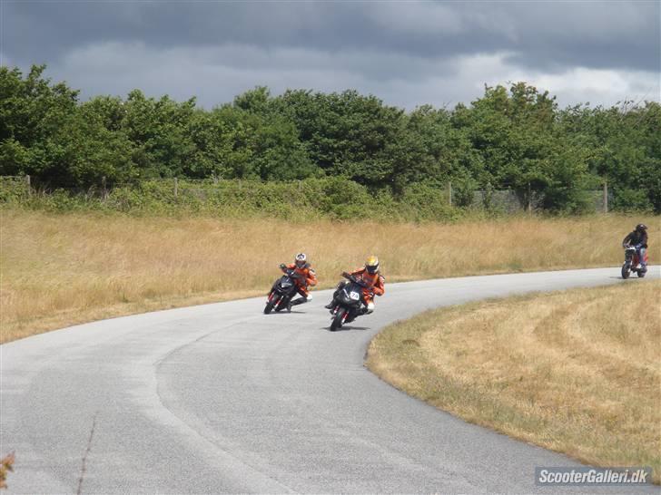Yamaha jog rr  byttet - jagter sølund :P billede 20