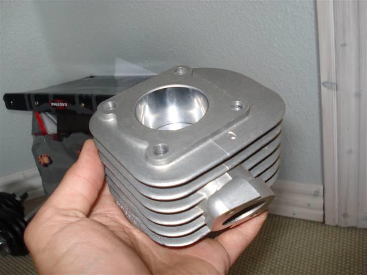 PGO Hot 50 (lotte) - Lottes nye 40mm simolini cylle :) billede 15