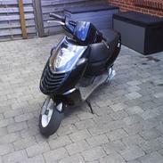 Aprilia Sonic SOLGT 10000.-