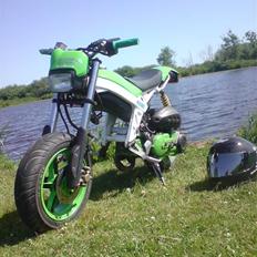 Suzuki Street magic Solgt