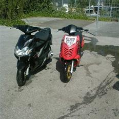 Yamaha jog R ( STJÅLET )!!