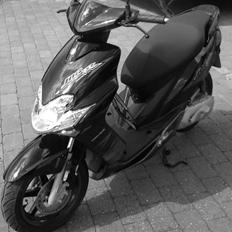 Yamaha jog R ( STJÅLET )!!