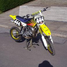 Suzuki RM 85 lav (Byttet)