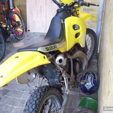 Suzuki rmx lc dd solgt