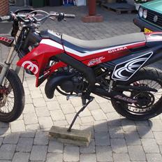 Gilera smt