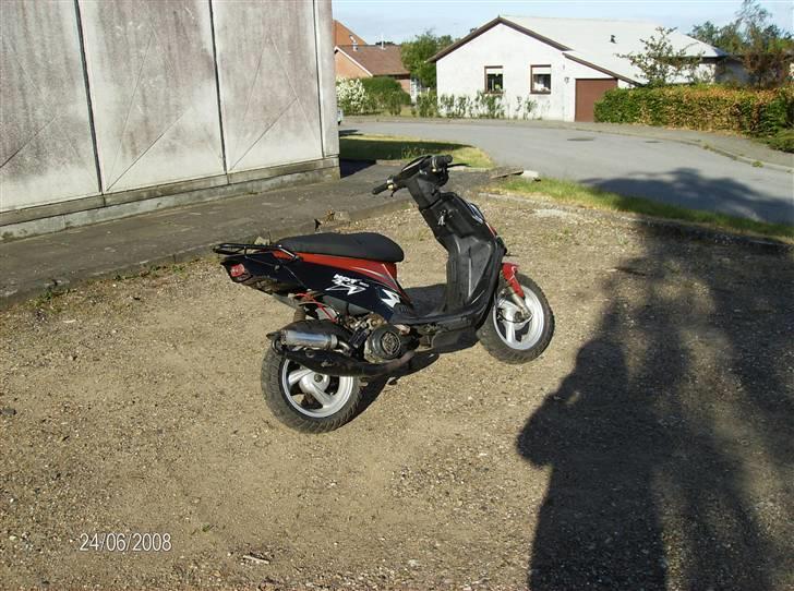 PGO Hot 50 [ SOLGT ] billede 2