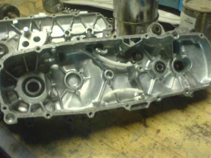 Suzuki FZ 50 PROJEKT SOLGT - dette er fra den blev helt rengjort, med nye lejer billede 18