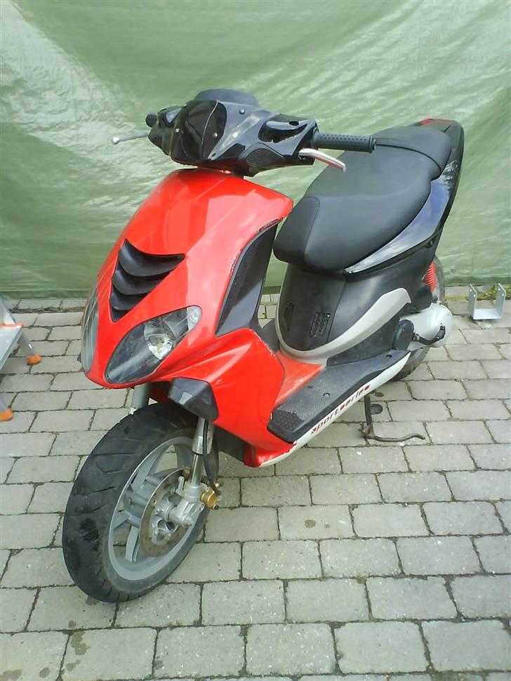 Piaggio NRG power DT SOLGT billede 1