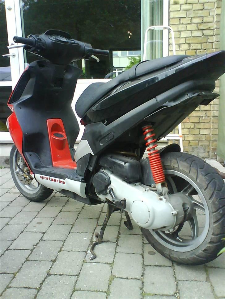 Piaggio NRG power DT SOLGT billede 9