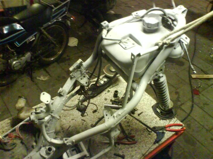 Suzuki estilete lc baneracer  billede 5