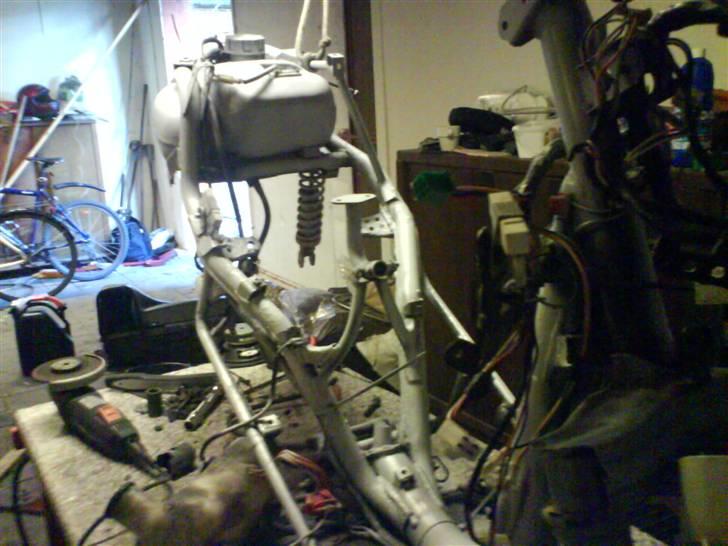 Suzuki estilete lc baneracer  billede 9