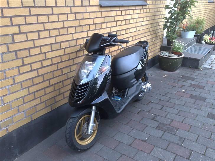 Aprilia Sonic Teamspeed >>>>>> SÆLGES <<<<<< - Rigtig fin:) billede 1