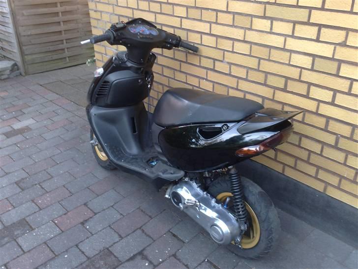 Aprilia Sonic Teamspeed >>>>>> SÆLGES <<<<<< - Rigtig fin:) billede 2