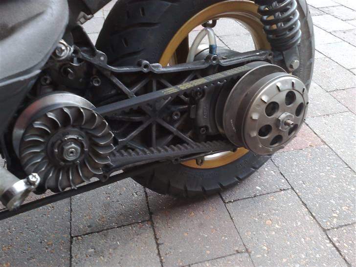 Aprilia Sonic Teamspeed >>>>>> SÆLGES <<<<<< - Or, stage6 kobling og klokke :) billede 13