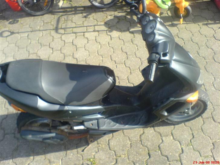Peugeot speedfight SOLGT billede 8