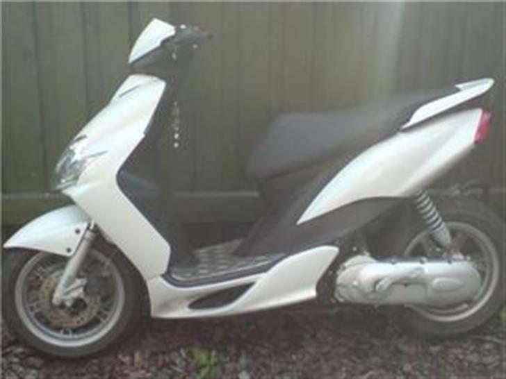 Yamaha Jog R BYTTET! billede 3