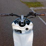Aprilia sonic