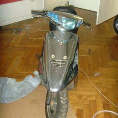 Yamaha Jog as 90 ccm .<3