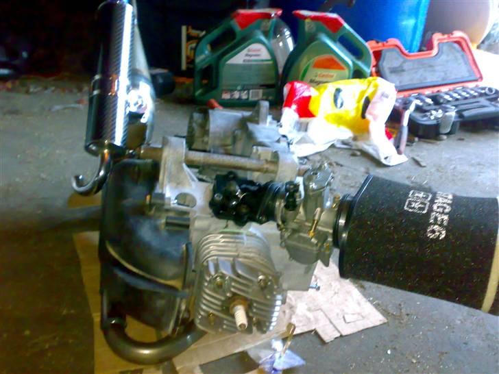 Aprilia evo Rally under ombygning billede 6